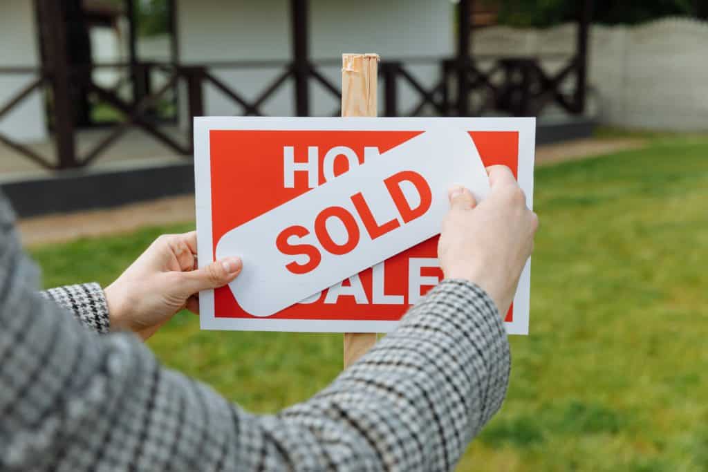 home sold banner